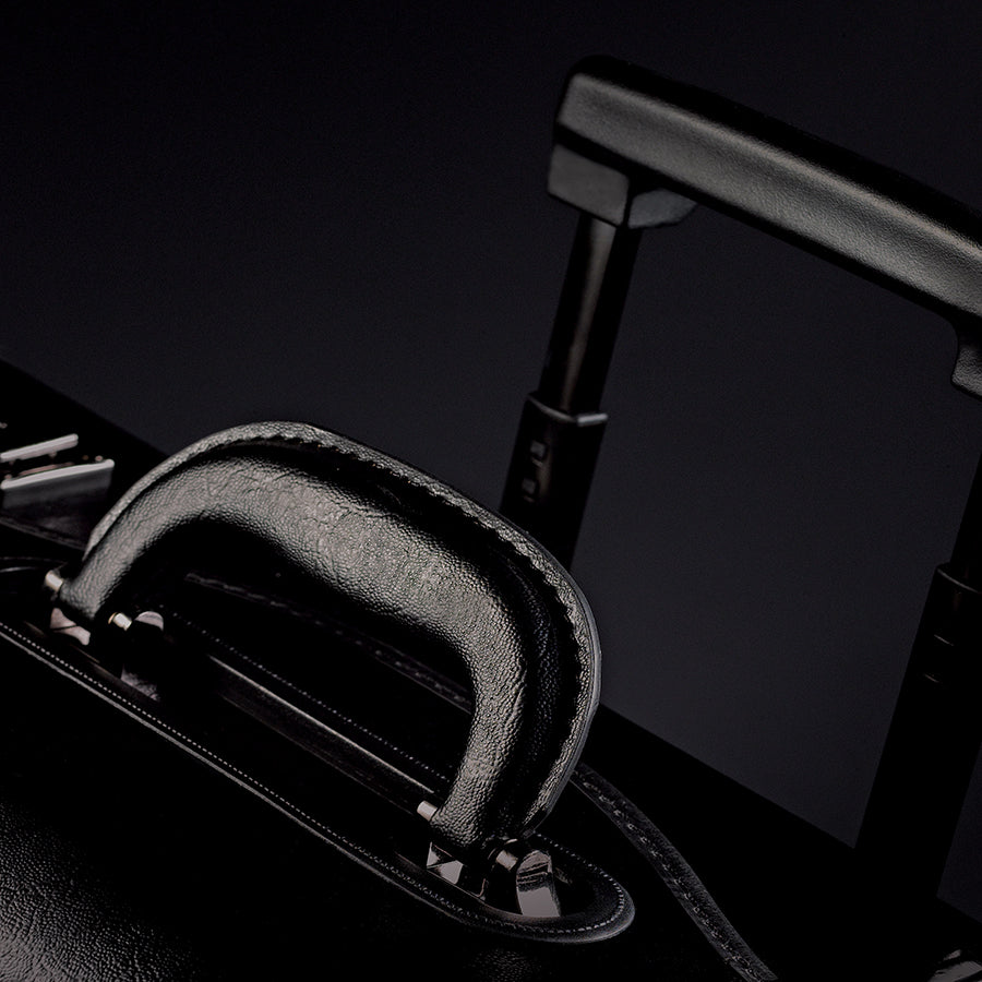 Lincoln Catalog Case