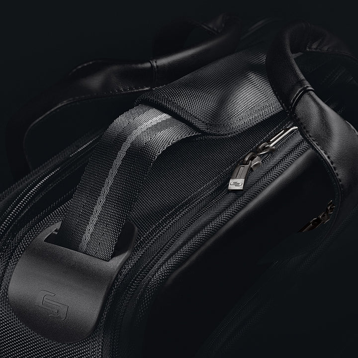 Paramount Retractable Strap Briefcase